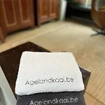 La Belletage By Agelandkaai Be With Free Parking דירה